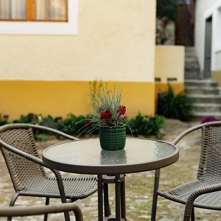 Casa Leonhardt Lägenhet Sighişoara Exteriör bild