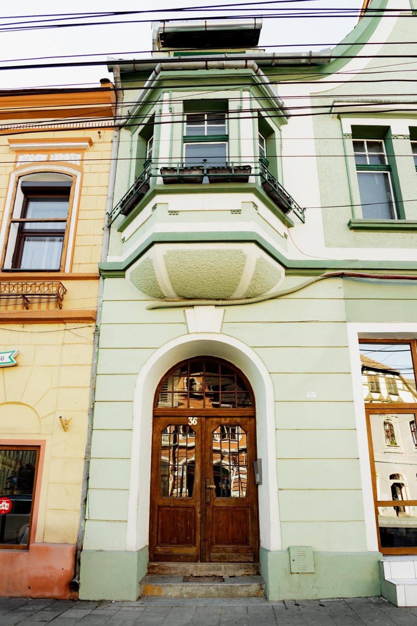 Casa Leonhardt Lägenhet Sighişoara Exteriör bild
